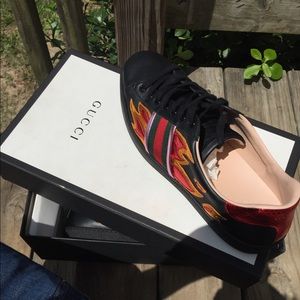 Gucci Shoes